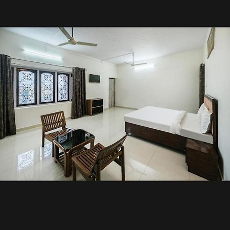 Zora Park Hotel Visakhapatnam Bagian luar foto