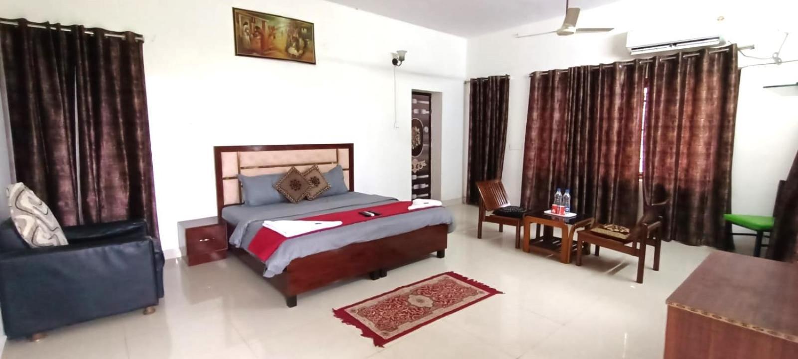 Zora Park Hotel Visakhapatnam Bagian luar foto