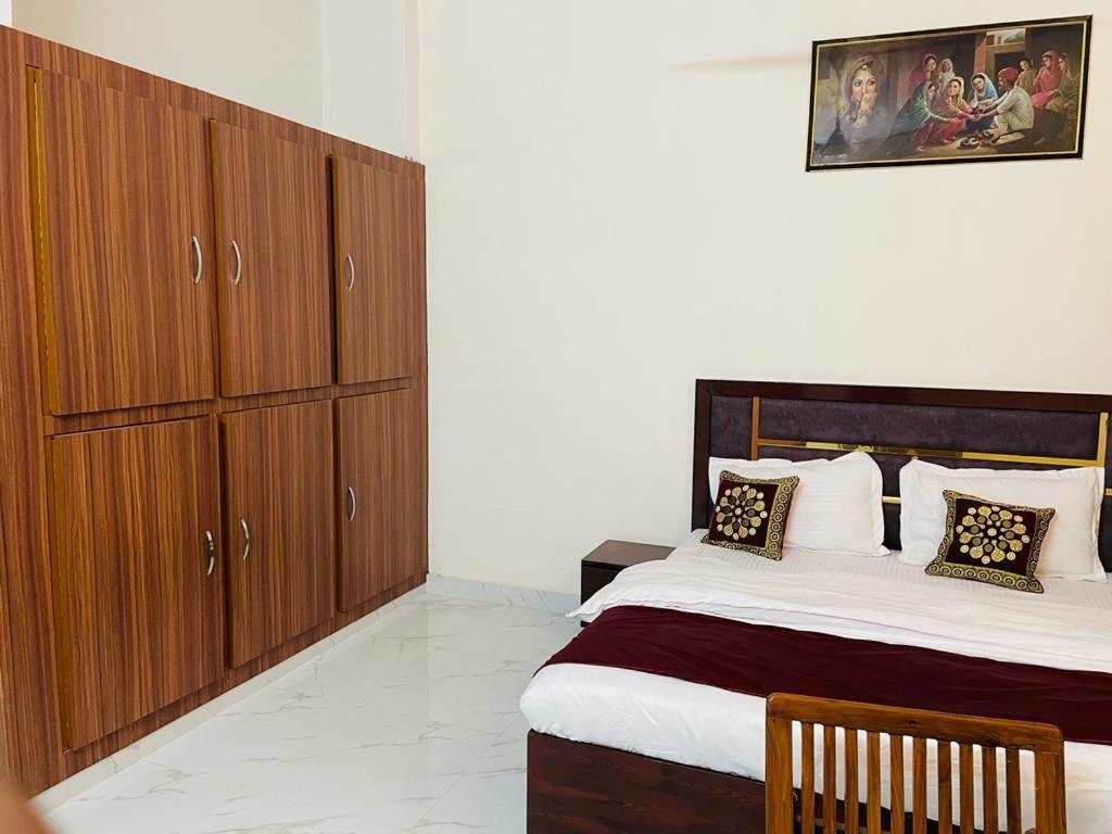 Zora Park Hotel Visakhapatnam Bagian luar foto